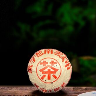 二十四年原料老树红印沱250g生茶g（配1泡同款品鉴装）/24 year old raw material, Old Tree Red Seal Tuo 250g, raw tea g (with 1 cup of the same tasting set)