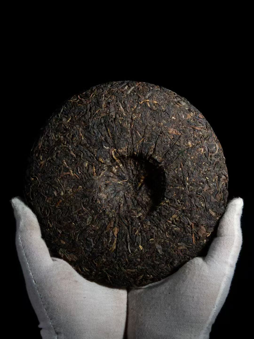 2002年困鹿山皇家貢茶園•中小葉純料2002 Kunlu Mountain Imperial Tribute Tea Garden • Pure Medium & Small Leaf Raw Material - 图片 4